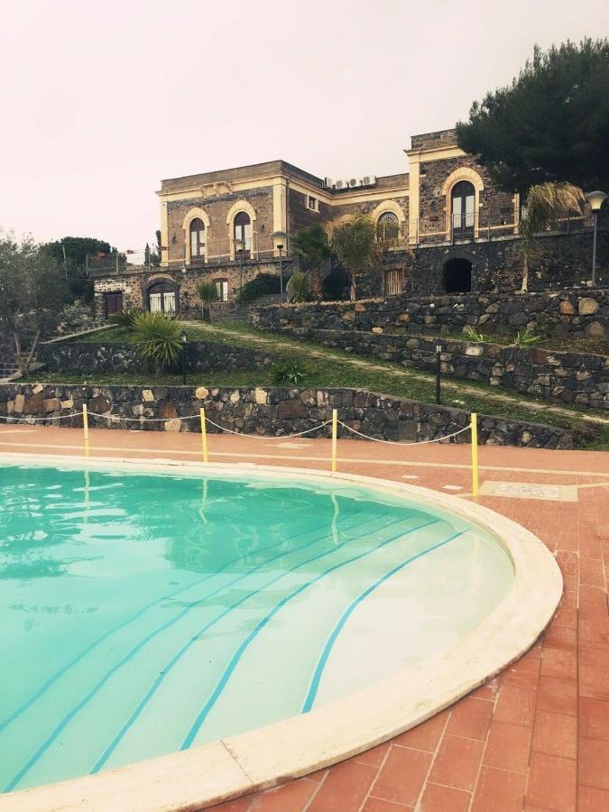 Villa Casina Dell'Etna 라갈나 외부 사진