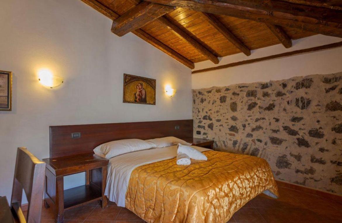 Villa Casina Dell'Etna 라갈나 외부 사진
