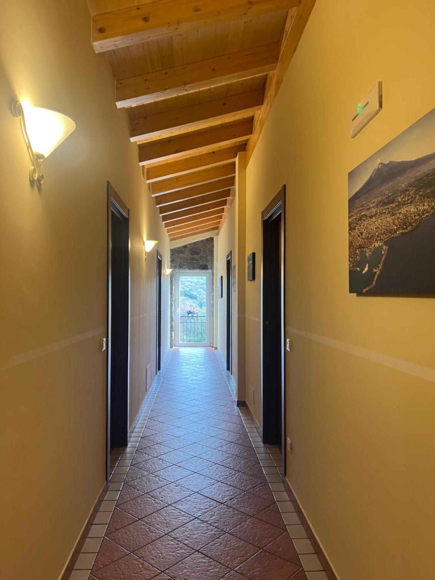 Villa Casina Dell'Etna 라갈나 외부 사진
